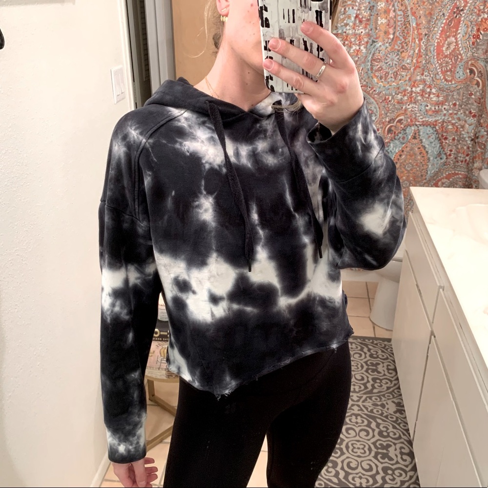 Zara Tie Dye Crop Hoodie